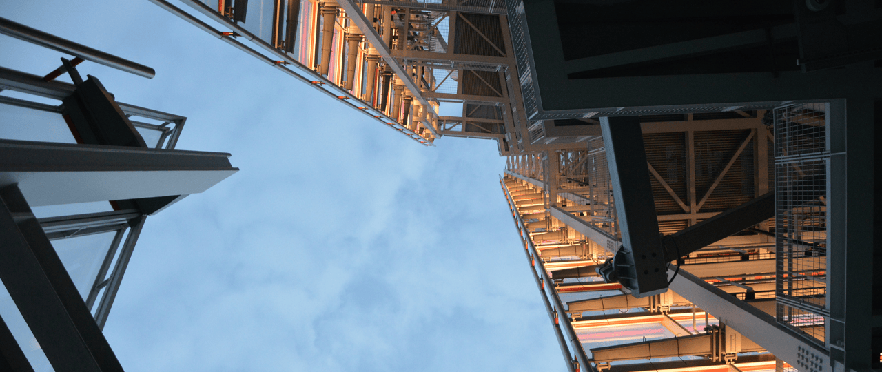 1706449947 service 3